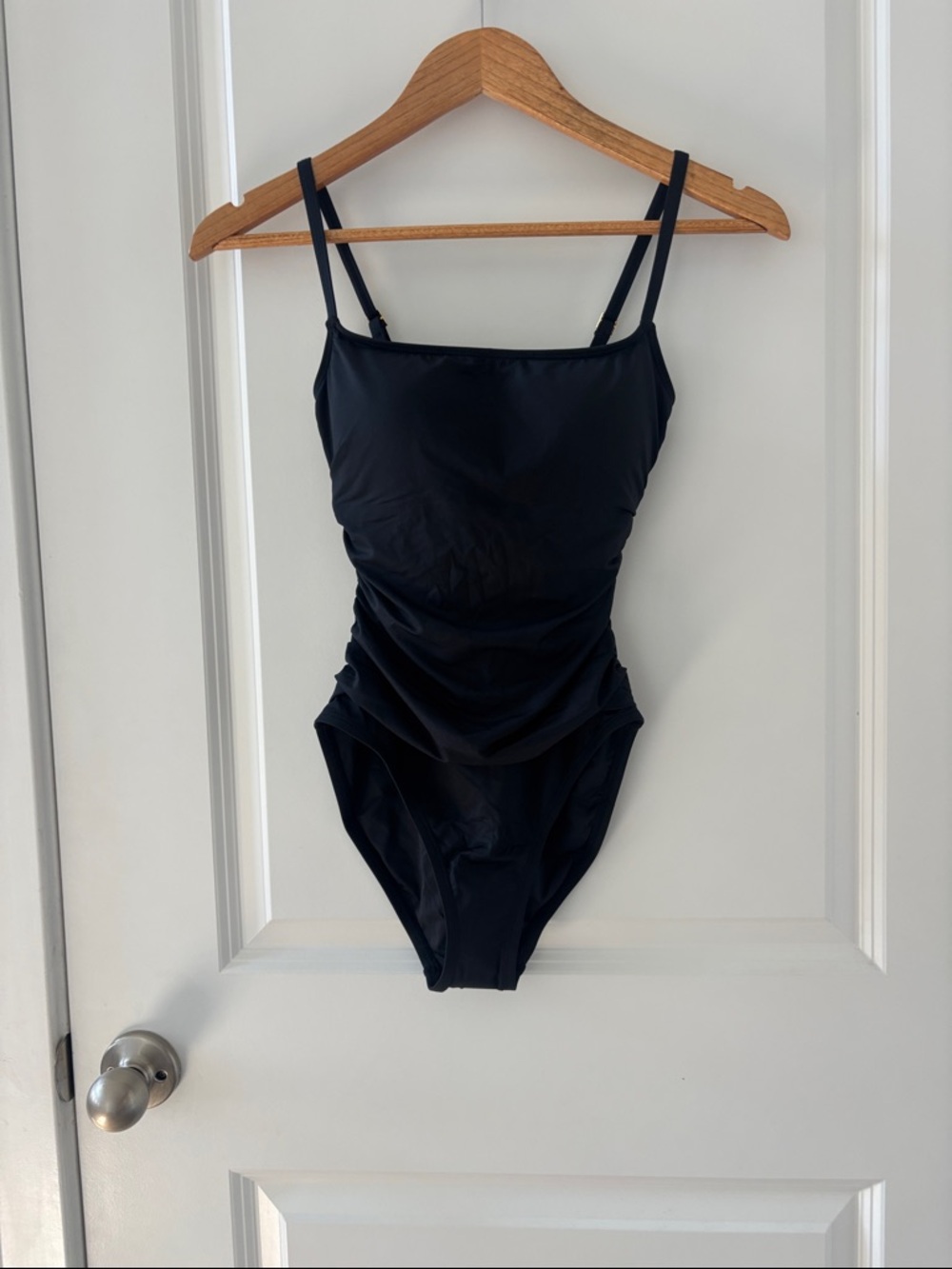 Women's Island Goddess One-Piece Swimsuit - Picture 5 of 9